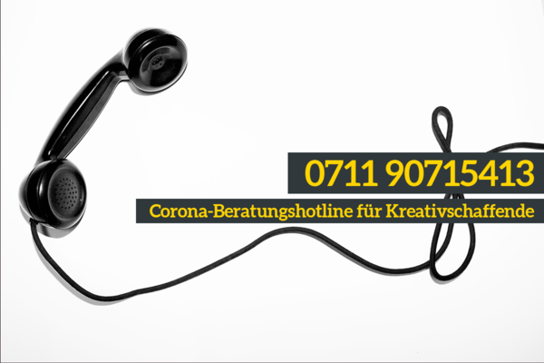 Ein schwarzer Telefonhörer mit Kabel vor weißem Hintergrund. Telefonnummer 0711 90715413 der Corona Beratungshotline als Text.